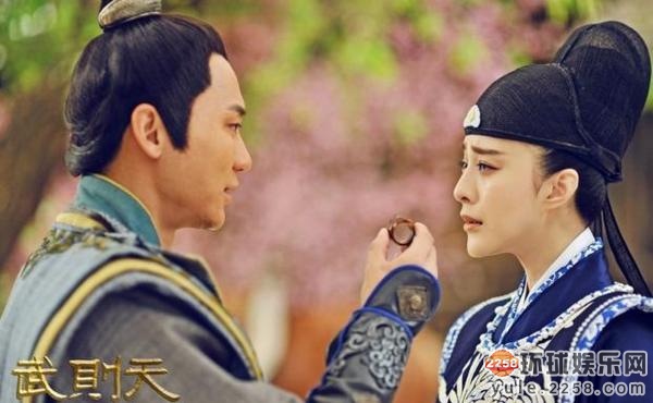 李晨范冰冰两小无猜剧照曝光 影视里令人惋惜