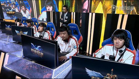 LOL官方战队实力排行榜第十周 OMG排名第四